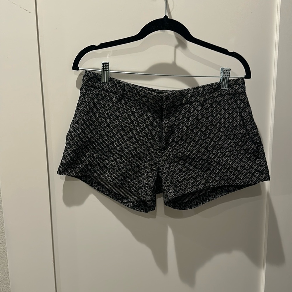Banana republic women’s shorts